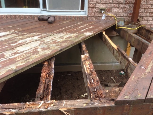 Deck Removal Deck Disposal Deck Demolition Service and Cost In Boston Massachusetts